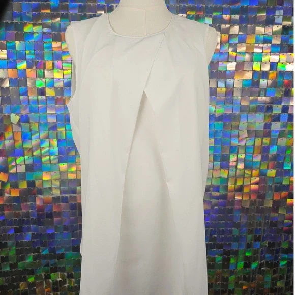 Women's White Sleeveless Overlay Tunic Top - Picture 4 of 10